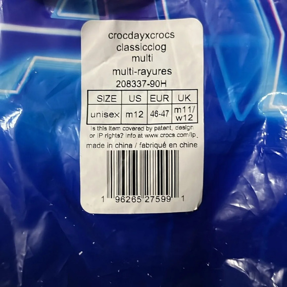 NWT CrocDay Crocs - Picture 6 of 6